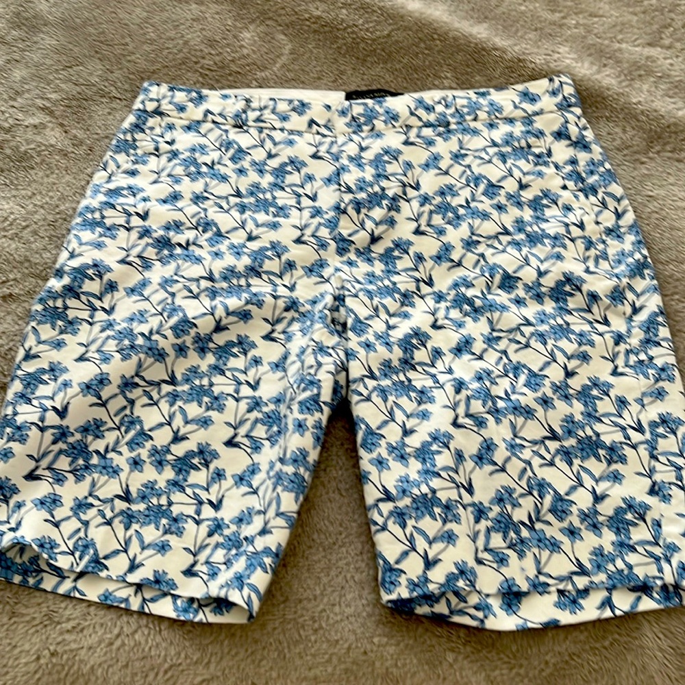 Blue flowered print Bermuda shorts; new without tags